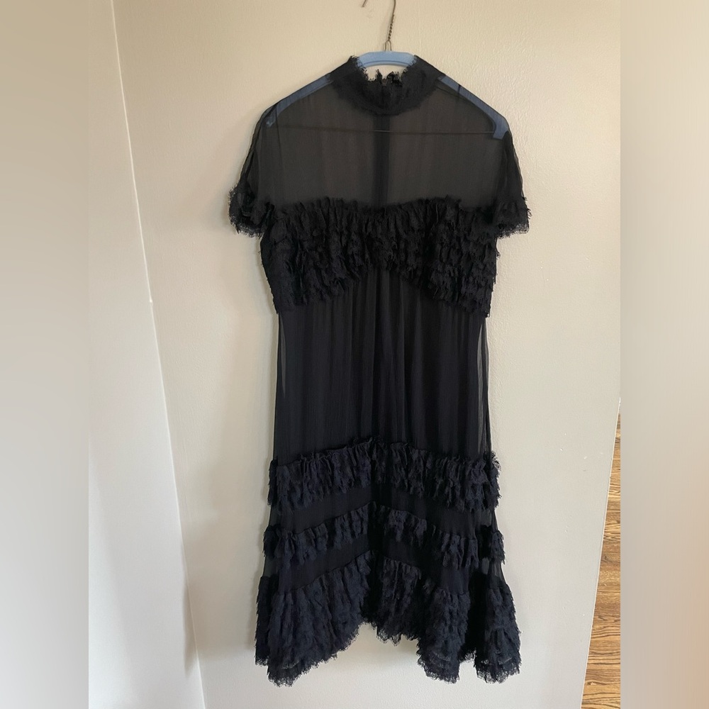 Perfect TADASHI 100% silk dress